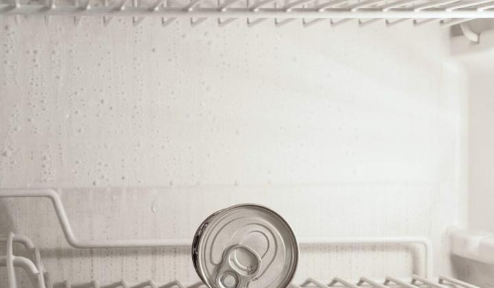 Empty-fridge-scaled-e1741571883209