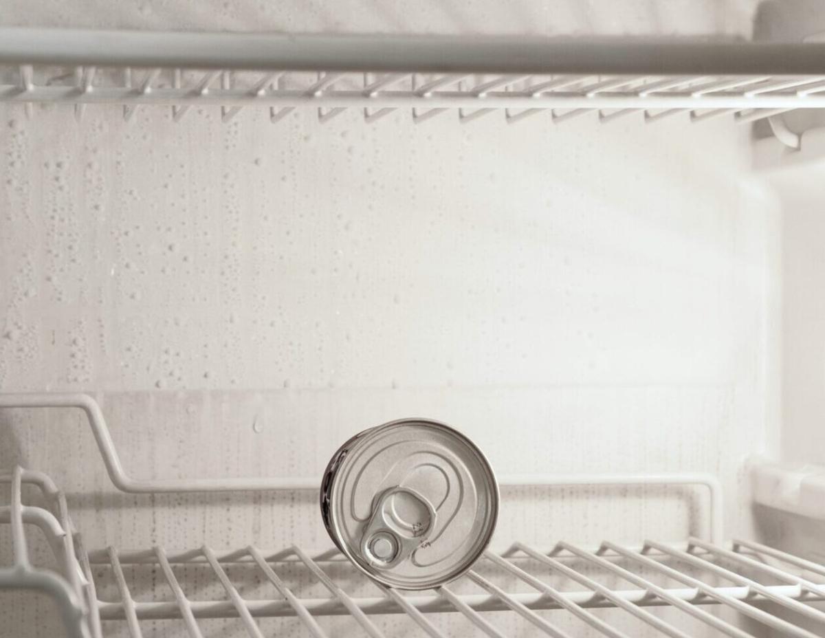 Empty-fridge-scaled-e1741571883209