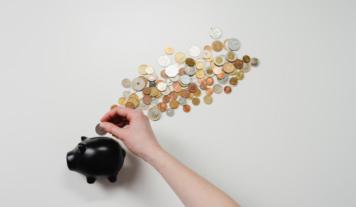 pexels-cottonbro-3943716